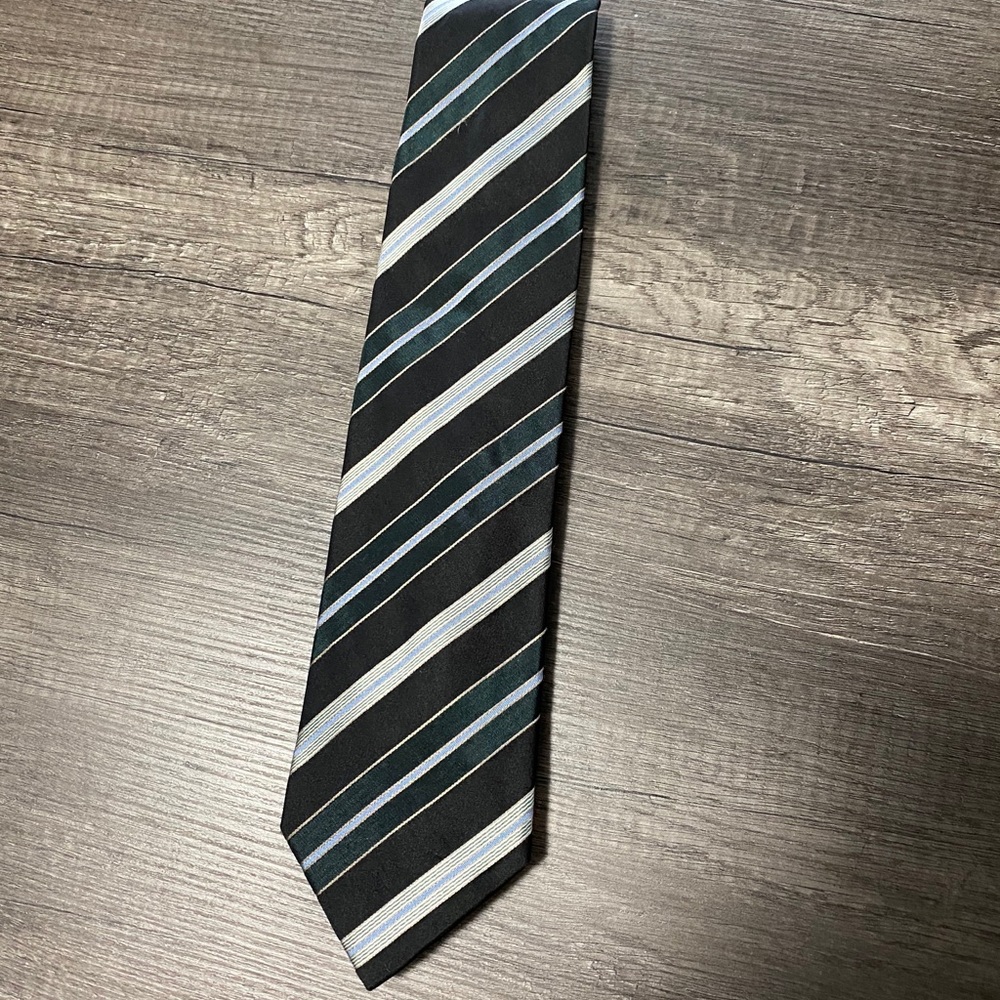 100% ITALY MADE SILK ARMANI TIE